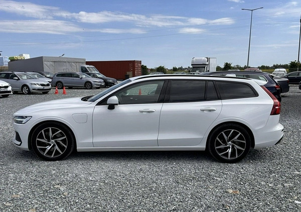 Volvo V60 cena 109900 przebieg: 114600, rok produkcji 2020 z Wojkowice małe 352